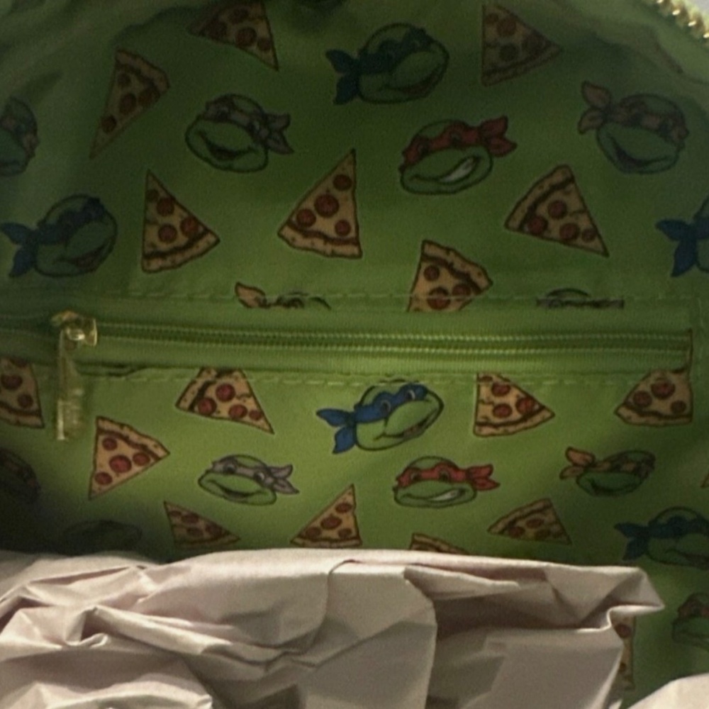 NICKELODEON & LOUNGEFLY COLLAB RELEASE ofTeenage Mutant Ninja Turtles BackPack - Picture 6 of 9